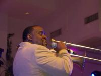 Jeff Bradshaw leads the septet